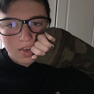 Meet your Posher, Alec